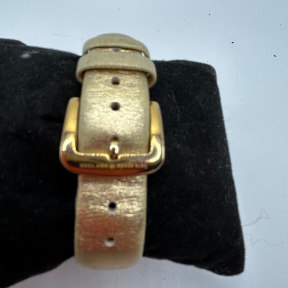 Kate Spade New York Women's Gold Leather Strap White Dial Polka Dot Watch#313 - Picture 4 of 10